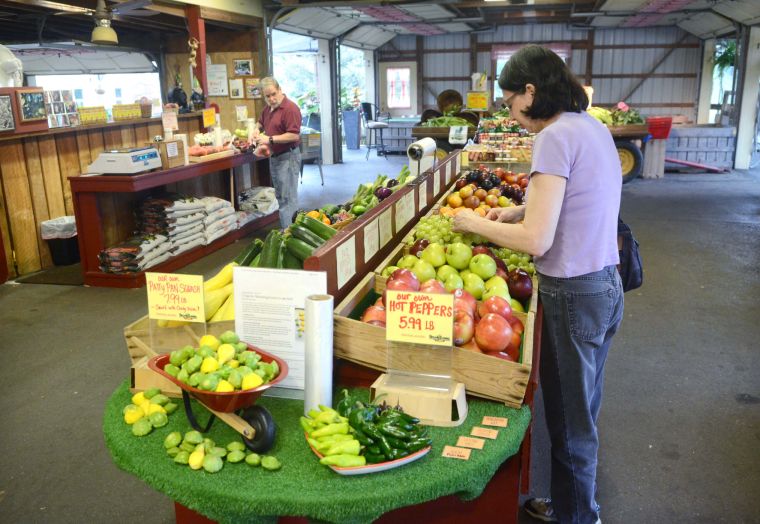 Brook Lawn Farm Market 4.jpg
